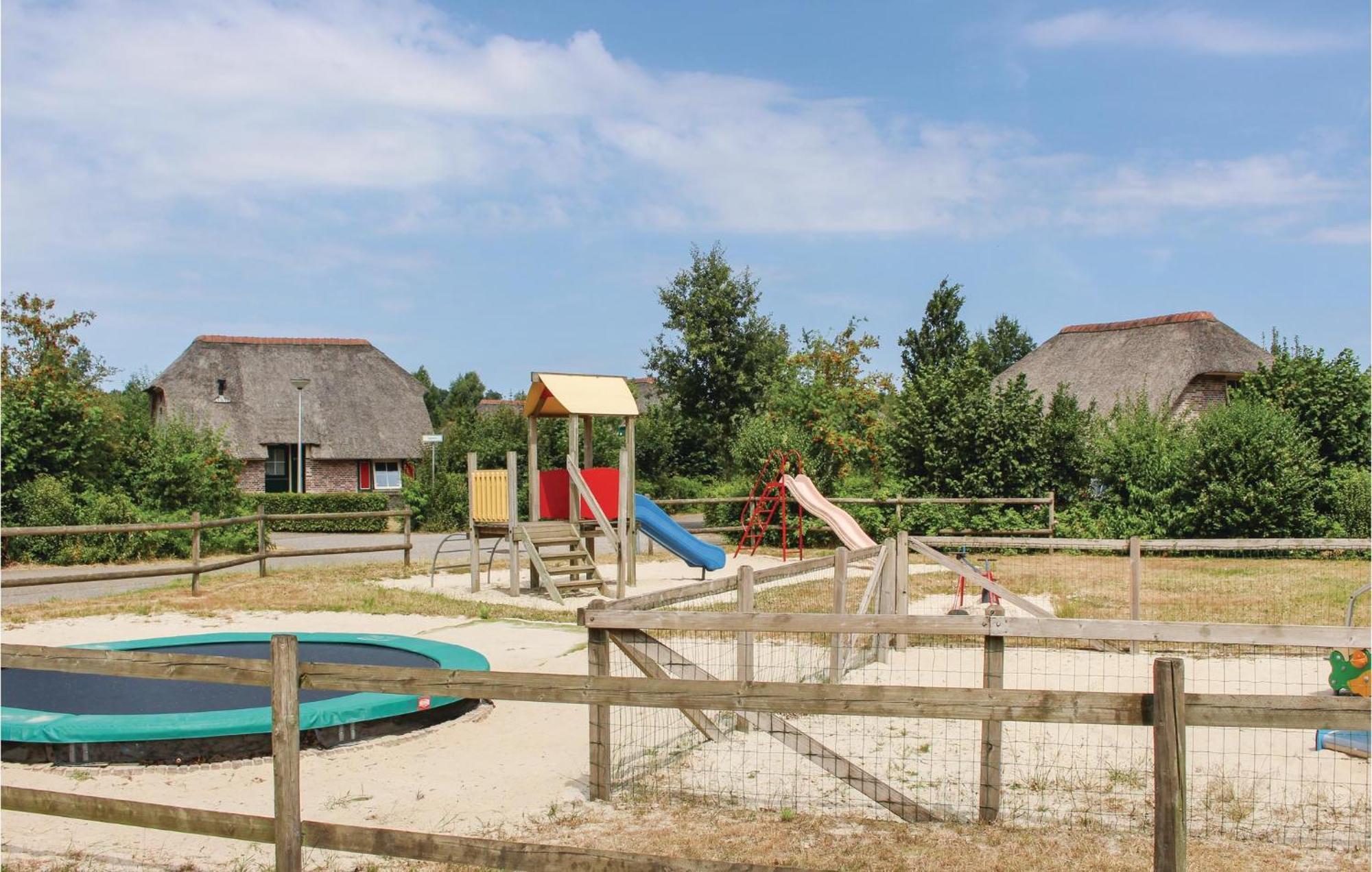 3 Bedroom Beautiful Home In Den Ham Экстерьер фото